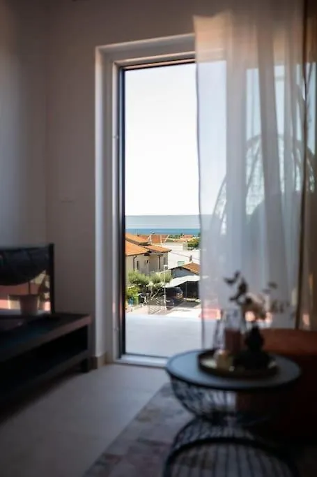 Apartment Danijel, With Beautiful Seaview Novigrad Novigrad