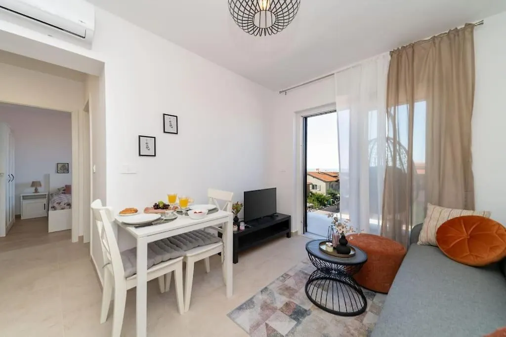 Apartment Danijel, With Beautiful Seaview Novigrad Novigrad  0*, Novigrad (Istria) Croatia